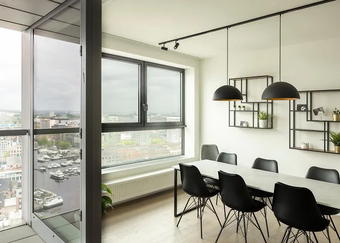 Uniek Appartement - Mooiste En Hoogste Uitzicht Op Antwerpen! - Incl Gratis Parking