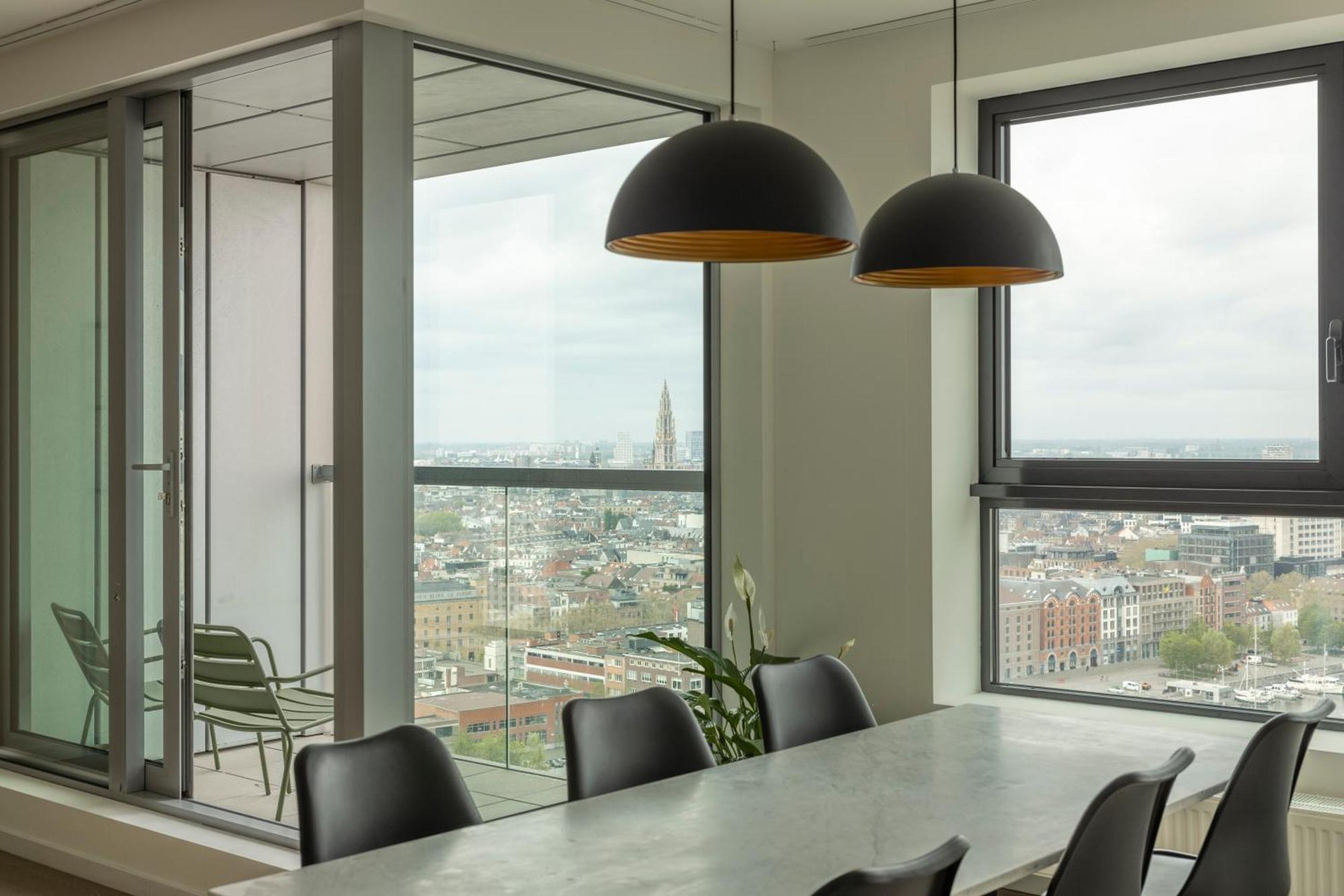 Uniek - Mooiste En Hoogste Uitzicht Op Antwerpen! - Incl Gratis Parking Apartamento