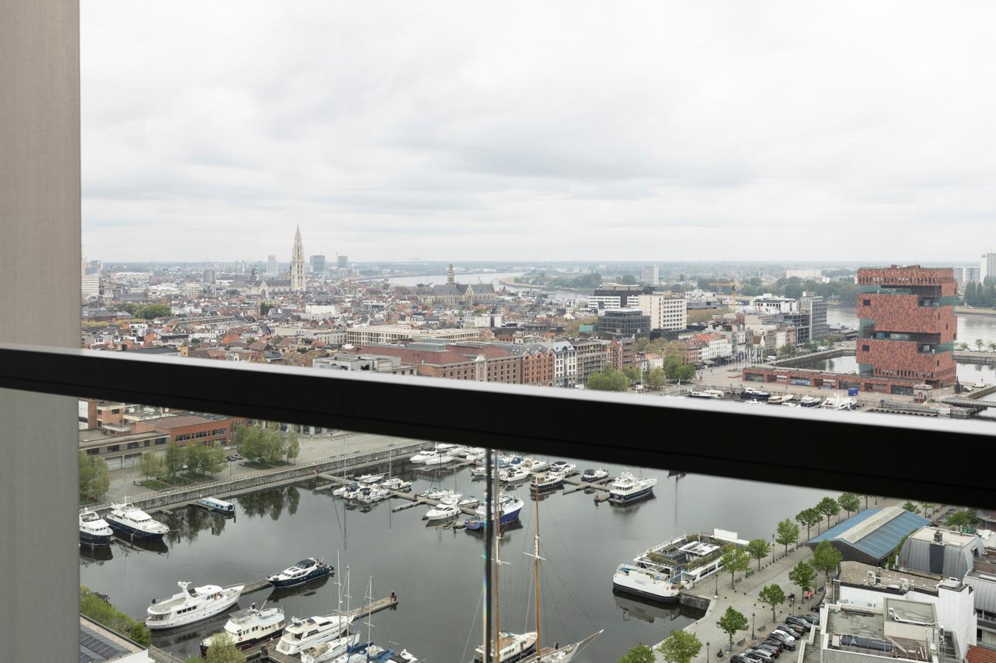 Uniek - Mooiste En Hoogste Uitzicht Op Antwerpen! - Incl Gratis Parking